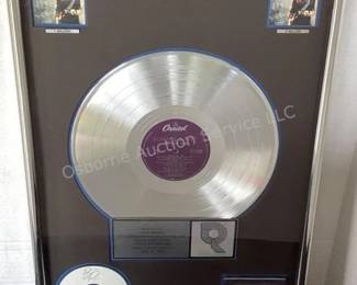 Bonnie Raitt Multi-Platinum Sales Award Record