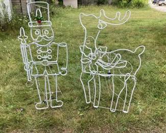 Outdoor Christmas Decor
