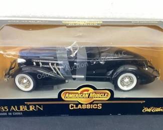 1935 Auburn die cast car