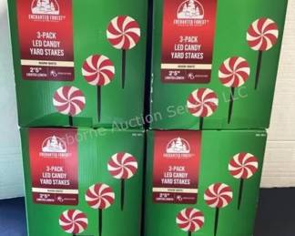 Large selection of Christmas lights & decor