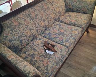 Victorian Couch unfortunately has one broken leg