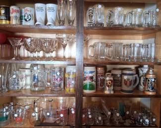 Bar Glasses & Mugs, Measuring Glasses, Beer Cans 