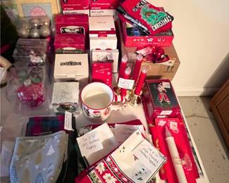 Christmas–Boxed Ornaments, Linens, & Lights