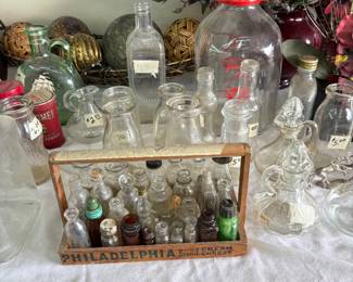 Small medicine bottles in Philadelphia carring bocx