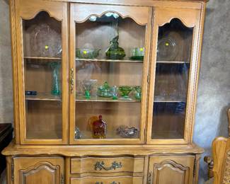 Wonderful Thomasville like china hutch with silver drawer and lights