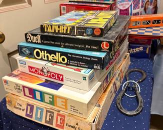 Tam-Bit, Duell, Othello, Monopoly, Life