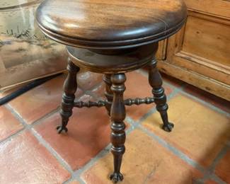 Piano stool