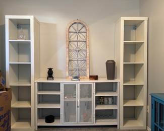 Shelving unit