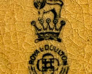Set 12 Royal Dalton plates