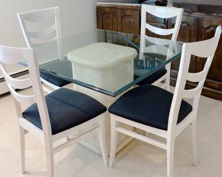 MCM CARD TABLE