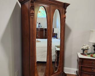 Mirrored armoire
