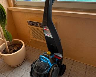 Bissell ProHeat 2X Lift-Off Carpet Cleaner