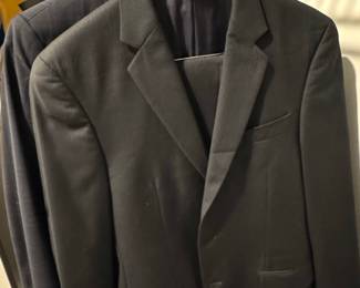 Hugo Boss 100% Wool Suit, Size 38R