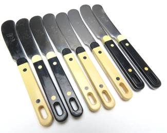Lot of 8 Rowco Stainless Spreaders with Bakelite Handles - Made in Japan