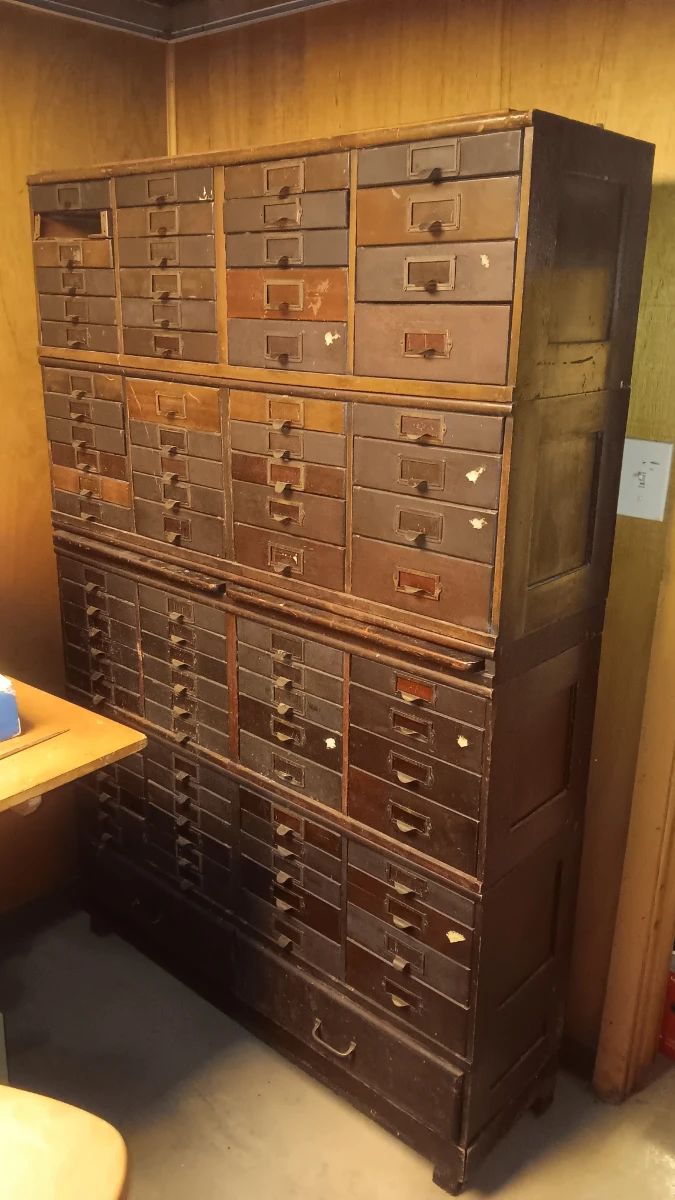 85 drawer 5 stack cabinet