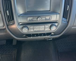 Chevrolet Silverado Regular Cab Pickup Truck fourth image
