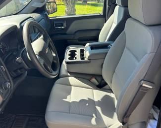 Chevrolet Silverado Regular Cab Pickup Truck