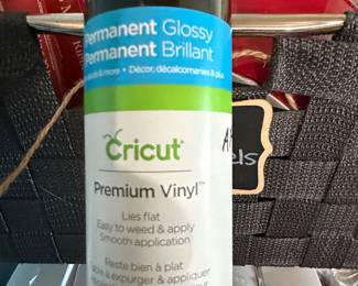 Cricut Premium Permanent Glossy Vinyl Roll