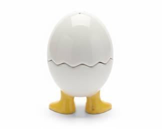 Bella Casa by Ganz Stacking Cracked Egg with Feet Salt and Pepper Shaker