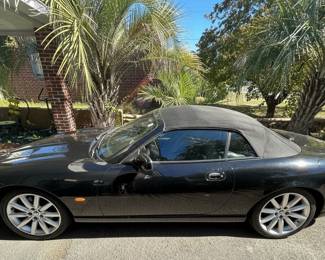 Jaguar XK Carbon Fiber Edition Convertible fifth image