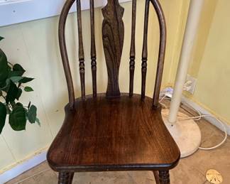 Vintage Oak Fiddleback Windsor Side Chair