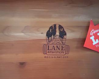 Vintage Lane Waterfall Cedar Hope Chest second image