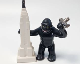 King Kong and Empire State Building Salt and Pepper Shaker Set
