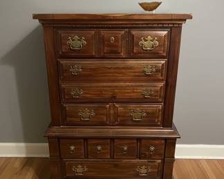 Vintage Thomasville or Huntley Country Fair Collection Knotty Pine ChestonChest