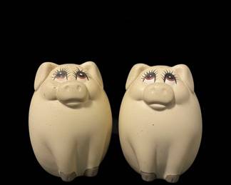Vintage Ceramic Pig Figurines