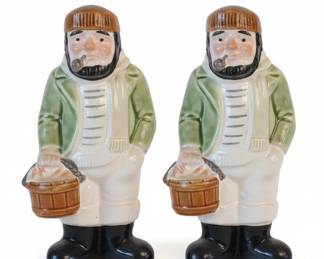 Vintage Old Salty and Capn Pepper Fisherman Salt and Pepper Shakers