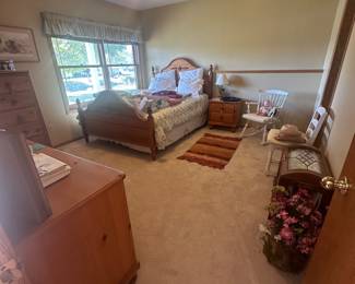 Bedroom set