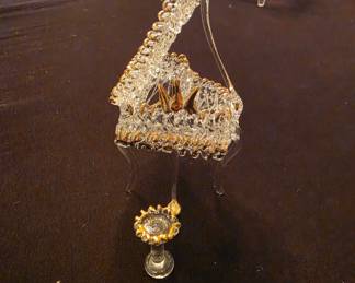 vintage hand-spun/lampworked glass baby grand