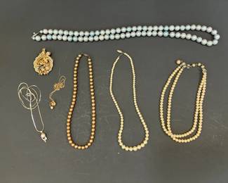 Genuine And Faux Pearls
