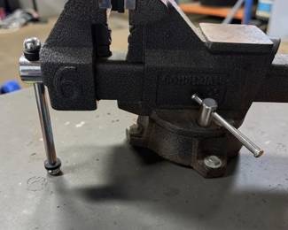 Columbian 6 Bench Vise