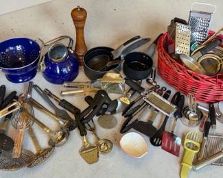 Amazing Kitchen Starter Lot