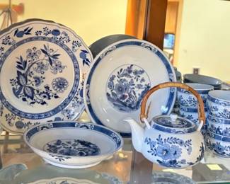 Vintage Noritake Blue  White Japanese Tea  Dinnerware Set  Rare  Mark