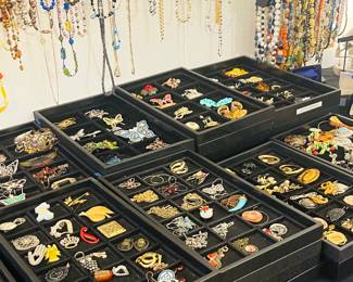 The famous ten dollar room...stacks of trays!