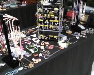 Wonderful Fashion Jewelry and Accessories
