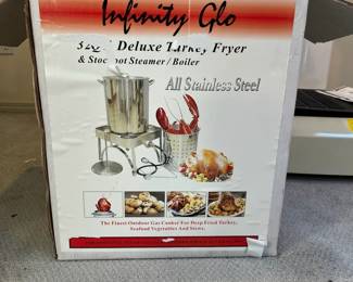 32QT Deluxe Turkey Fryer Stockpot SteamerBoiler
