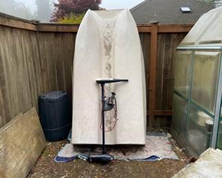 Fiberglass DinghyRowboat Approximately 87 x 45 With Minn Kota Propeller 36lbs Thrust