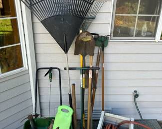 Yard Tools Hose Reel Including Scotts Fertilizer Spreader