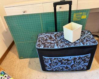Cutting May Sewing Machine Rolling Bag Storage Container
