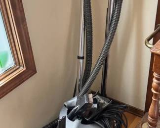 Rainbow Eseries Vaccuum Cleaner