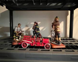 Red Hats Of Courage Figurines Firetruck