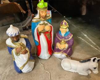 Three Wisemen With Donkey