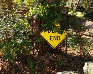 Antique SC Plantation Gates with Dead End Sign