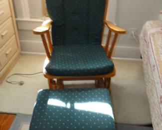 Glider with ottoman