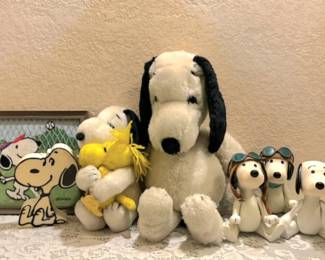 Vintage Snoopy Collectibles