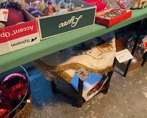 Sale Picture
