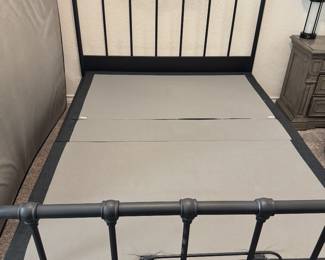 Queen size bed